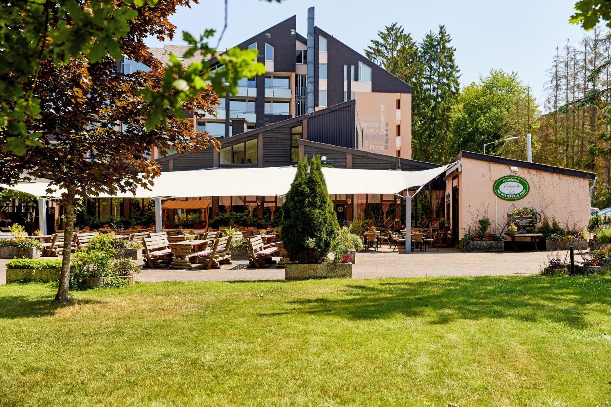 Hotelpark Der Westerwald Treff Oberlahr Bagian luar foto
